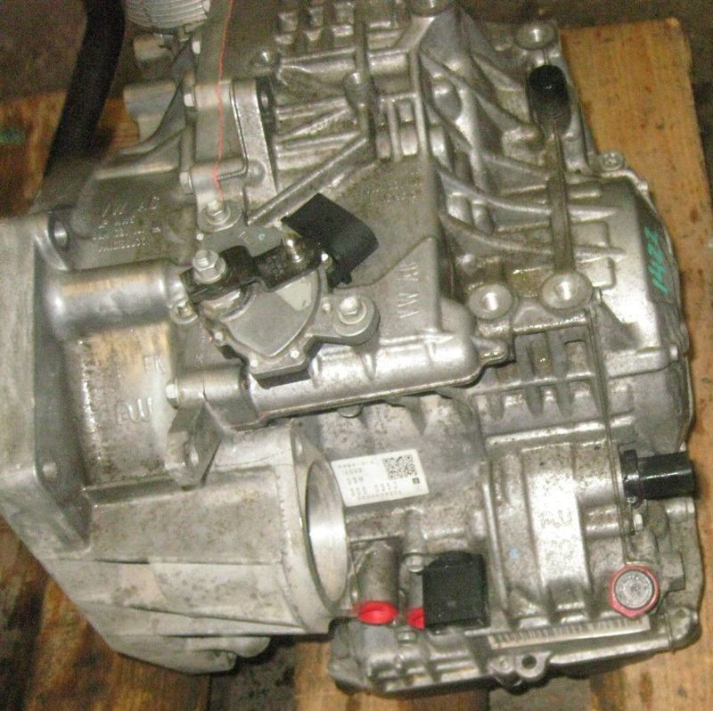 ���� Volkswagen (VW) Passat  (3C2, 3C5), HTY, JUP, KFE : ���������� �5
